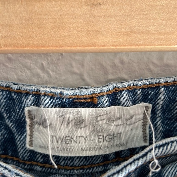 Free People Dakota Straight Leg Jean in Indigo Blue Sz 28 - Picture 4 of 6